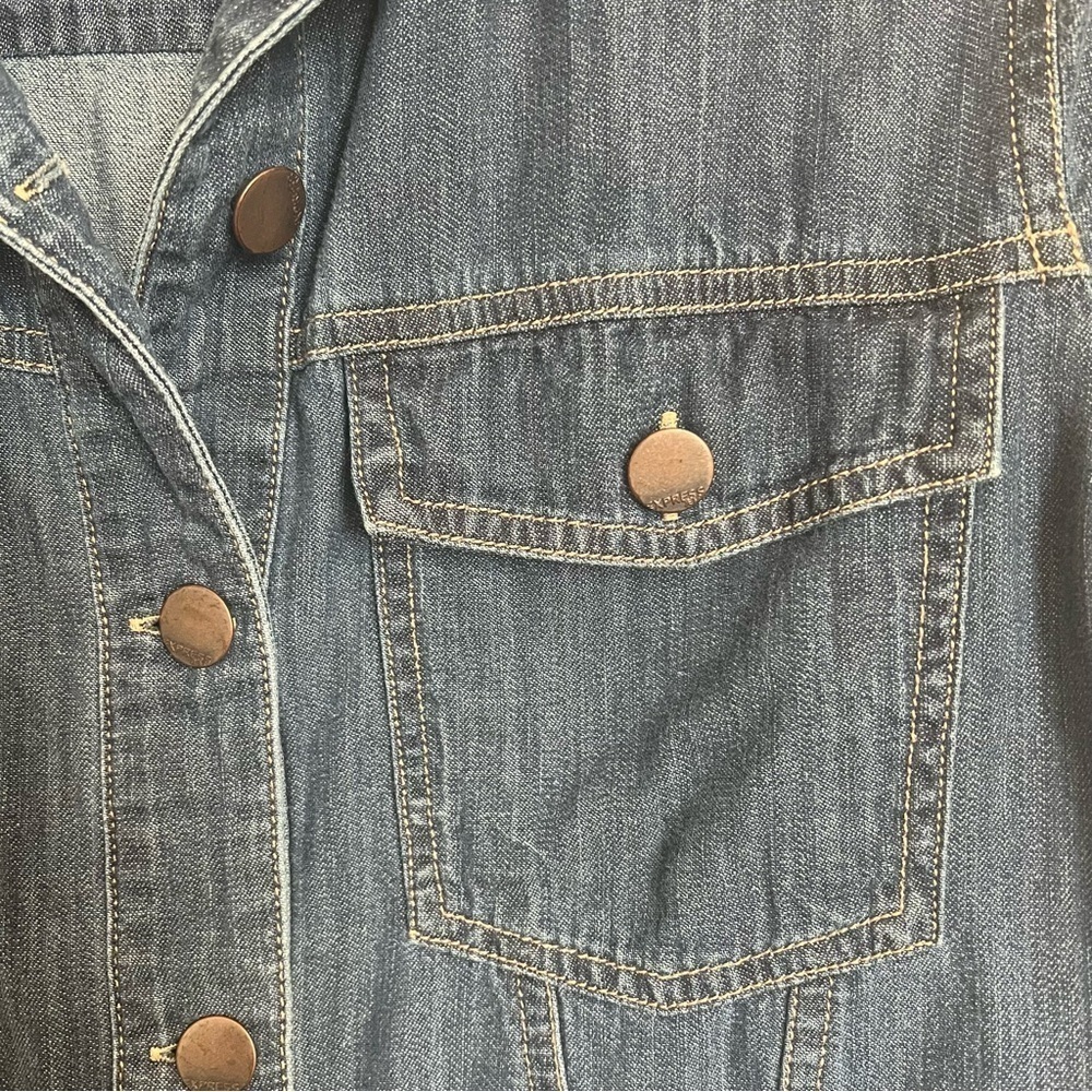 Express denim button down shirt dress size medium, short sleeved EUC - Picture 4 of 9